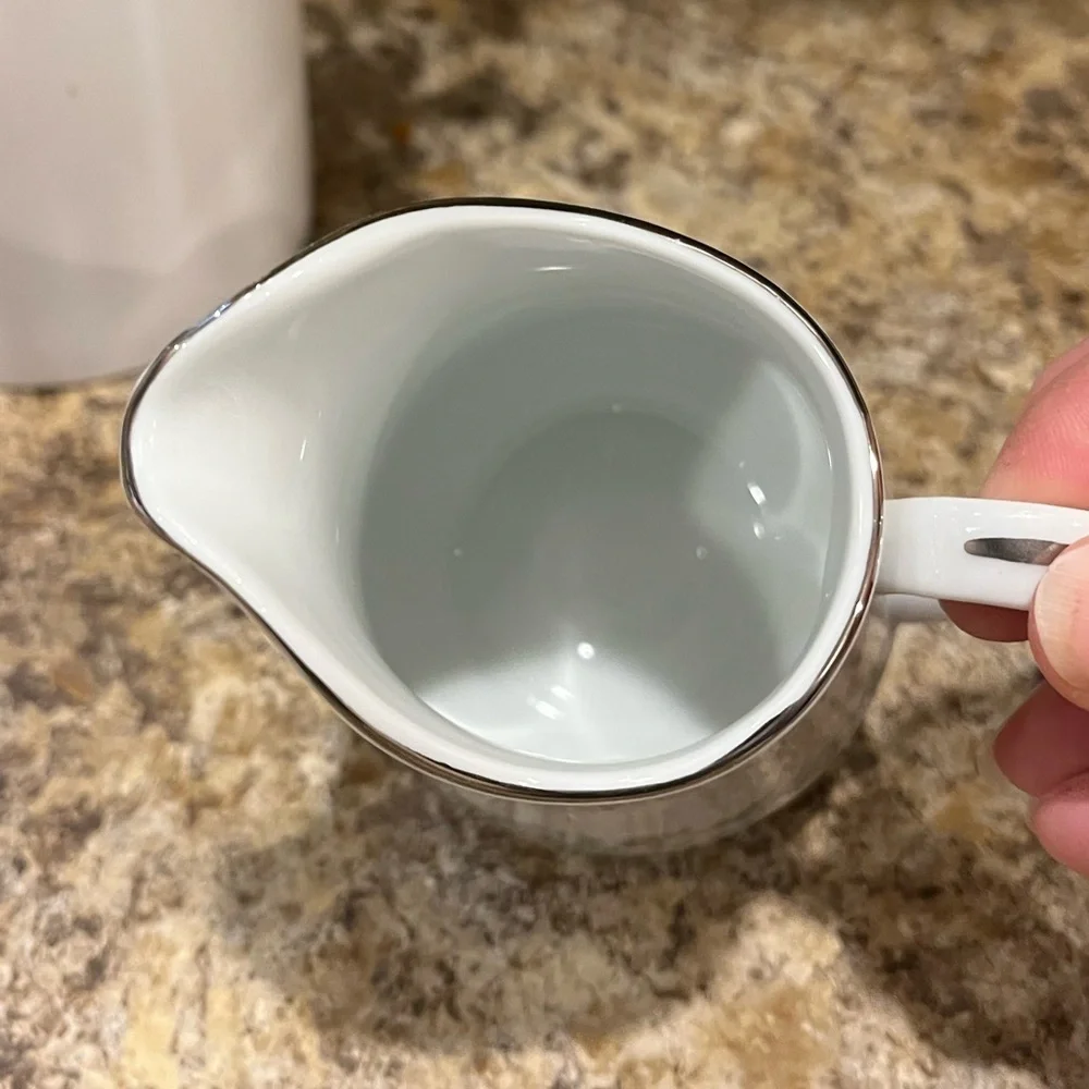 Mikasa Montclair Fine China Creamer Pale Green Leaves Silver Trim Japan G9059